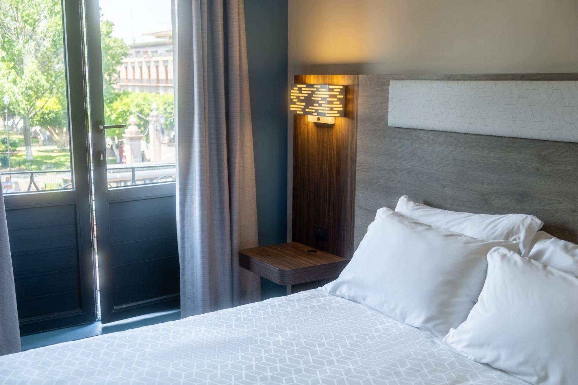 Holiday Inn Express Morelia Centro Historico Екстер'єр фото