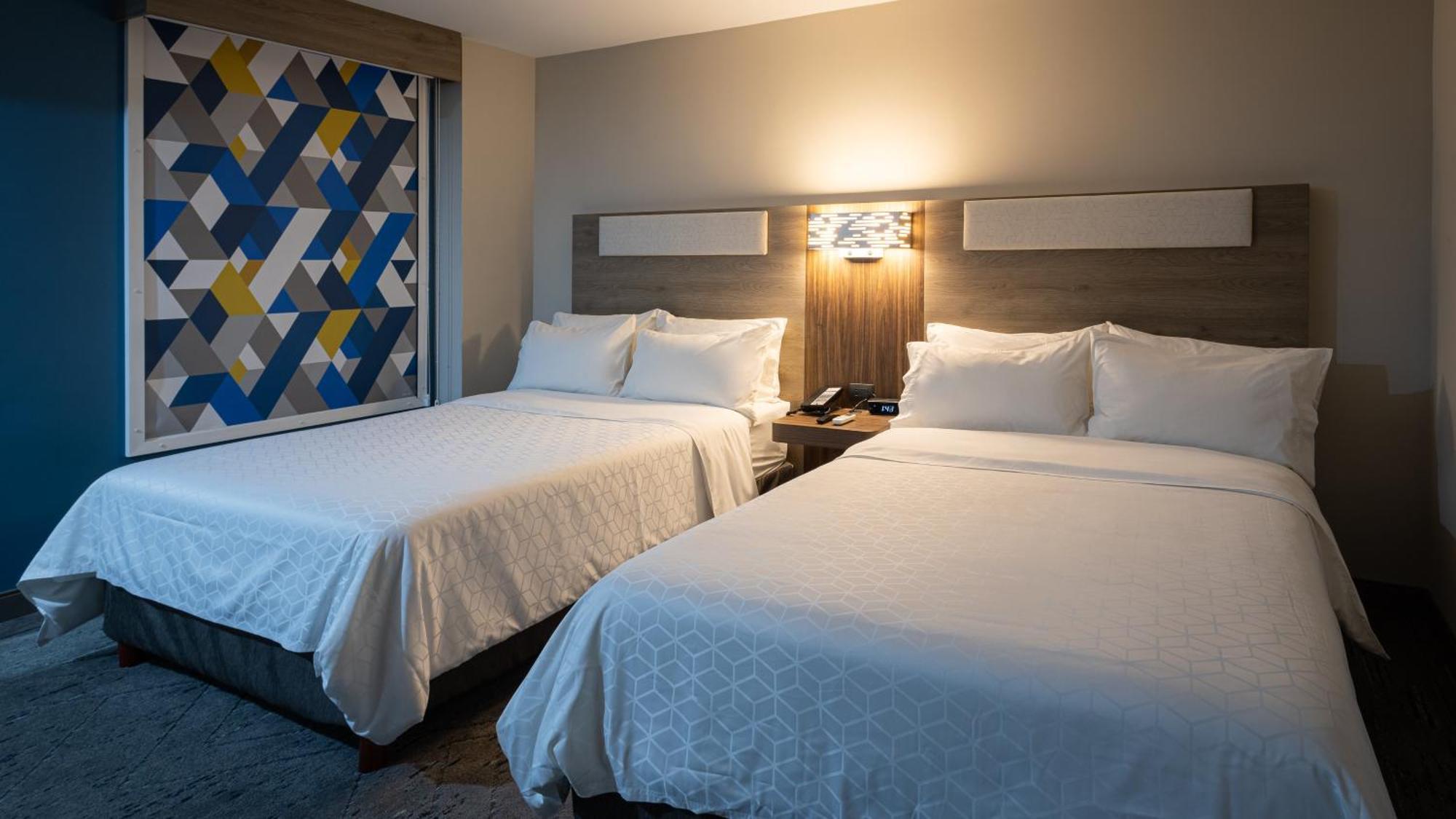 Holiday Inn Express Morelia Centro Historico Екстер'єр фото