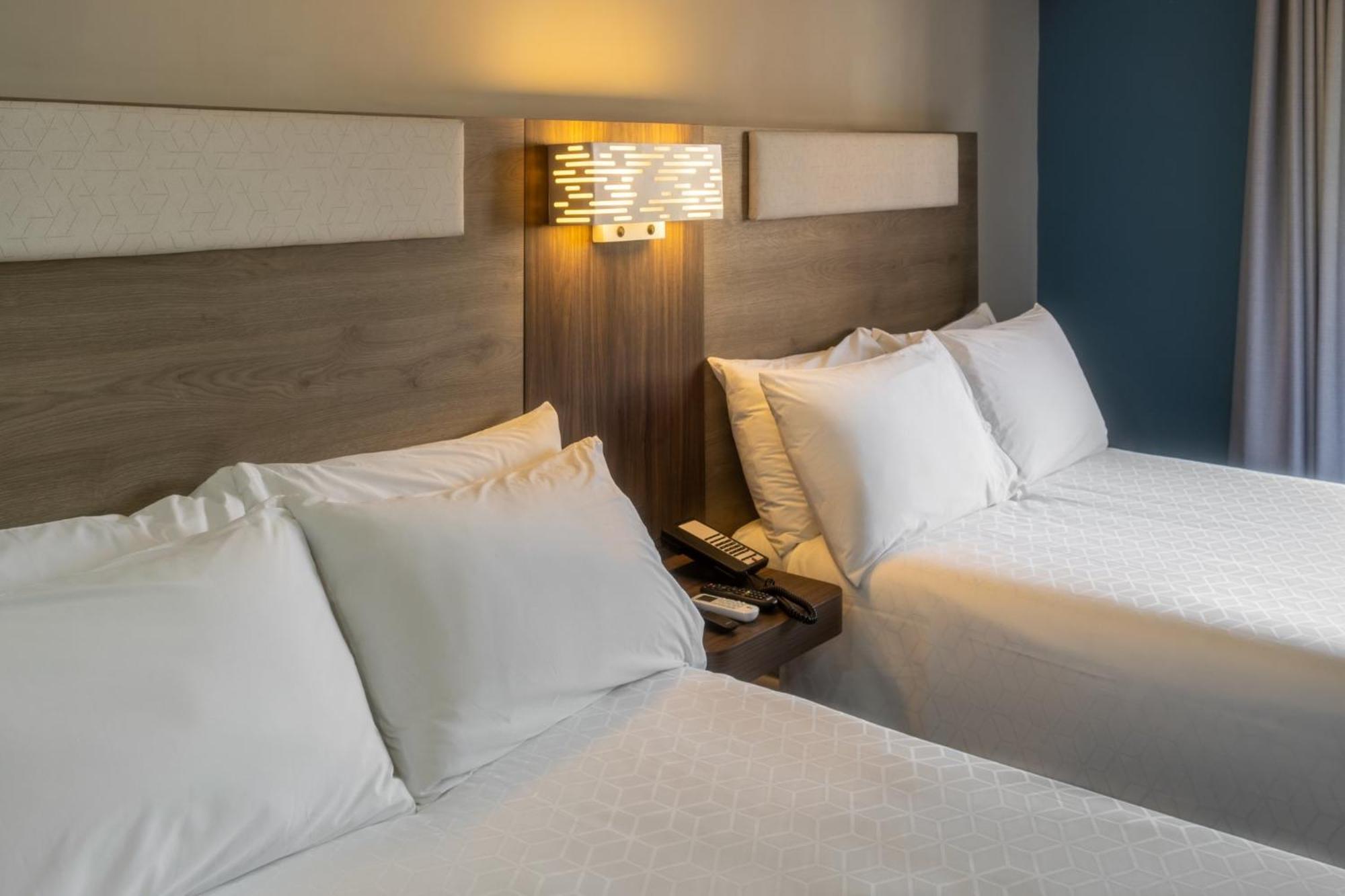 Holiday Inn Express Morelia Centro Historico Екстер'єр фото