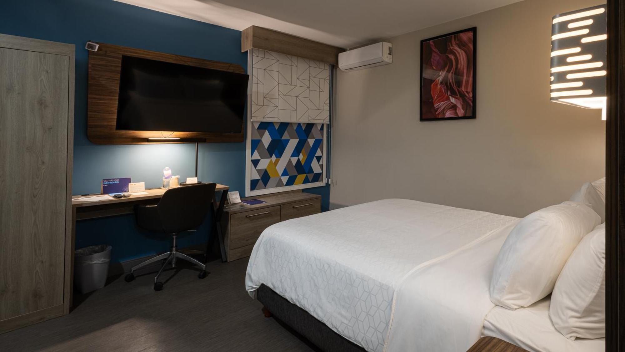 Holiday Inn Express Morelia Centro Historico Екстер'єр фото