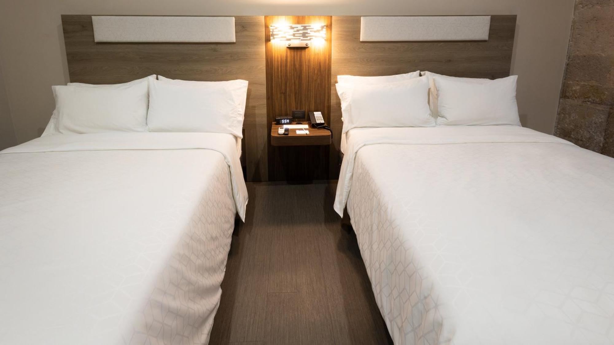 Holiday Inn Express Morelia Centro Historico Екстер'єр фото