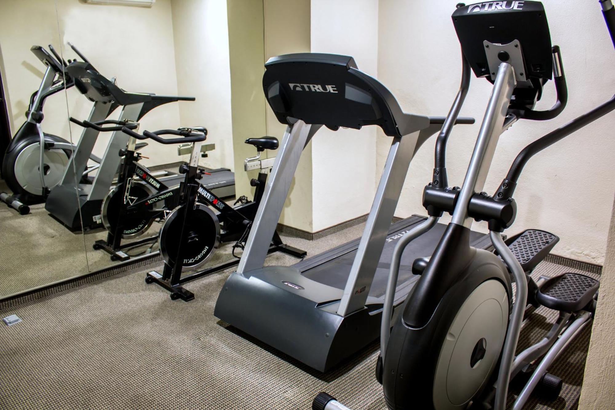 Holiday Inn Express Morelia Centro Historico Екстер'єр фото